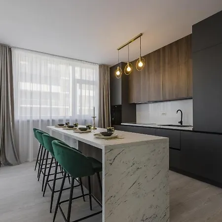Apartment Tiny Modern Collection Near Iulius Mall